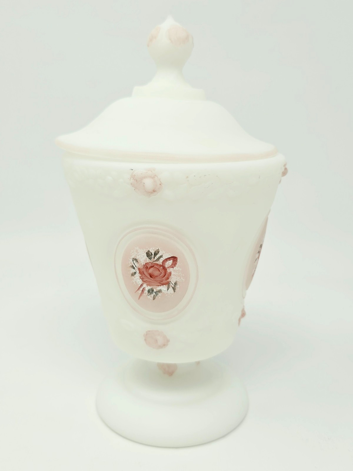 FENTON White Satin Pink Roses Painted Lidded Candy Dish 8.25″ Vintage