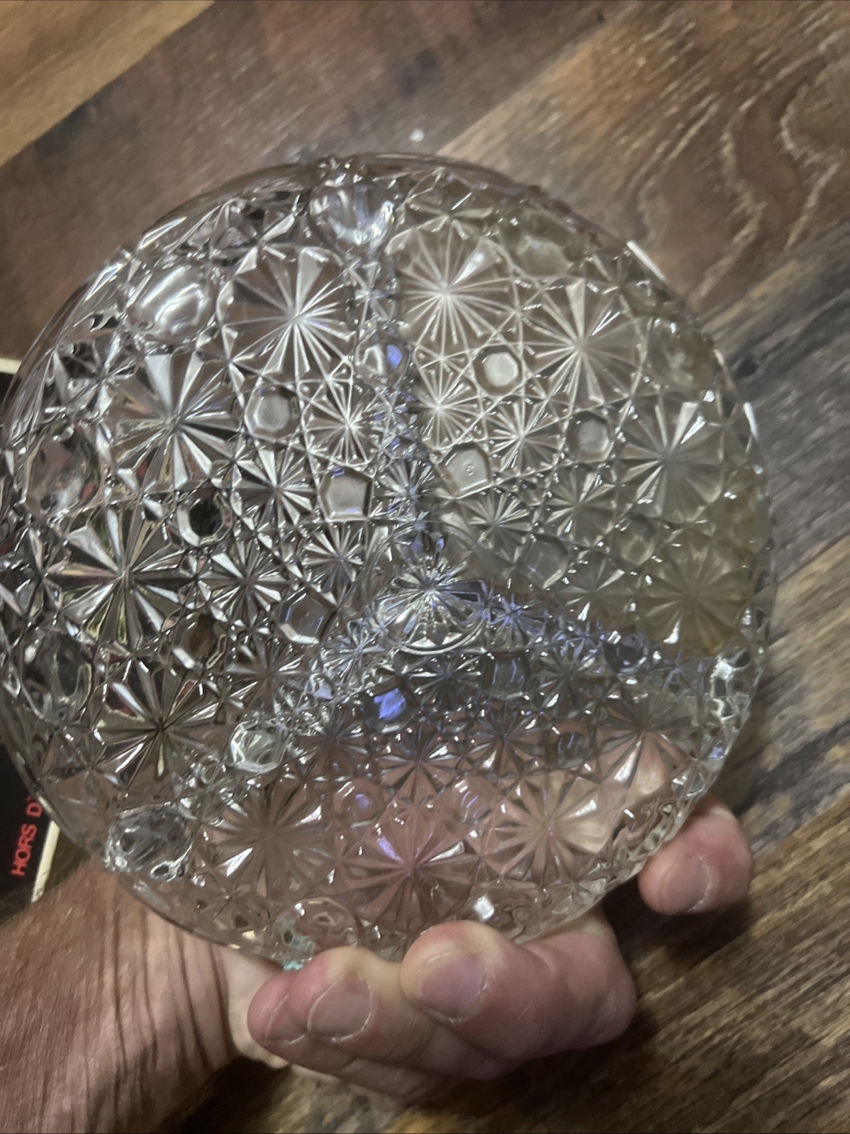 VINTAGE VERONA 7 3/8″ CRYSTAL DIVIDED CANDY DISH, MADE IN FRACE – New