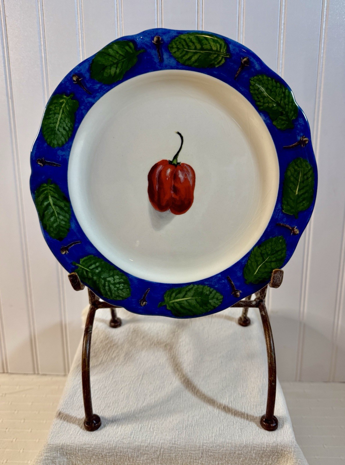 Poivre Et Sel Blue Vint. Set of 4 Salad Plates 8.75″ Faiencerie De Gien France