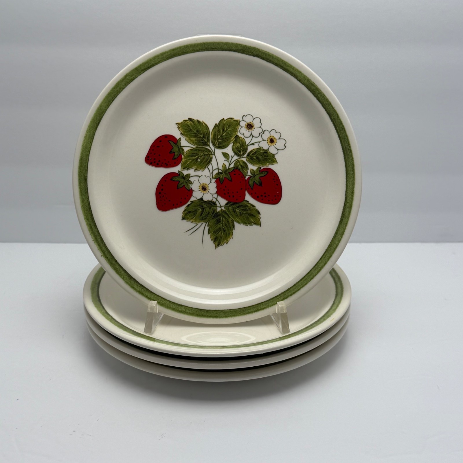 Vtg | Strawberry Salad Plates | 7.25 in | Country Kitchen Retro | Set of 4 O425