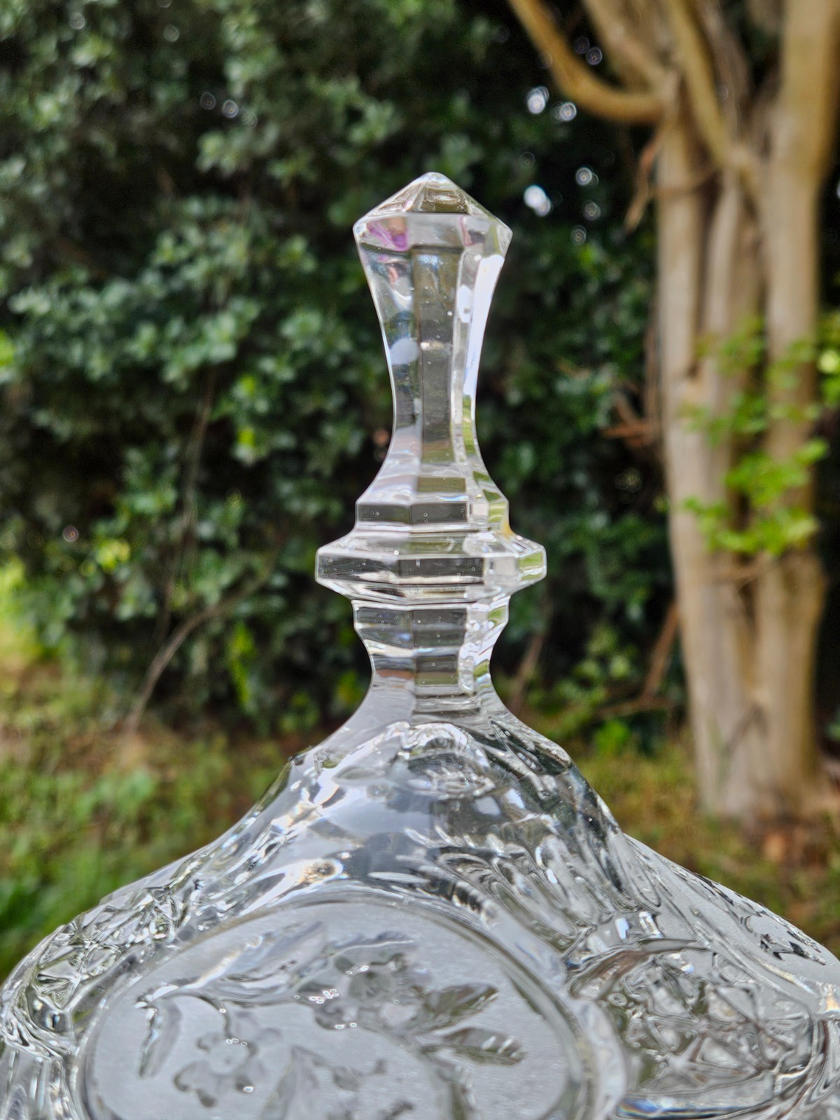 Apothecary Jar Lidded Etched Floral Patterns 14″ Crystal D’Adriana of Yugoslavia
