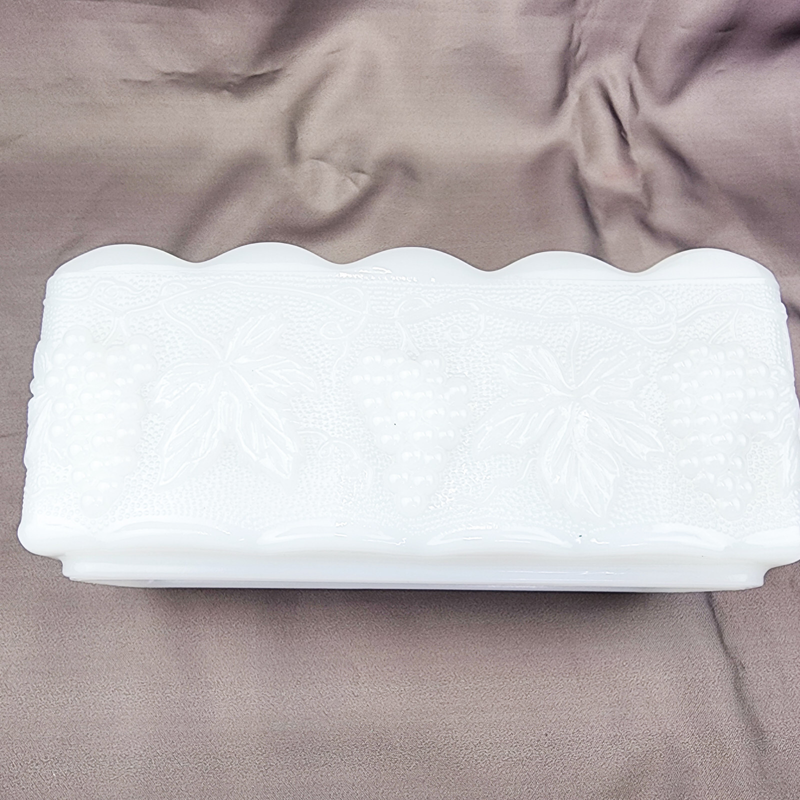 Vintage Anchor Hocking Fire King White Milk Glass Planter Bowl Grapevine b