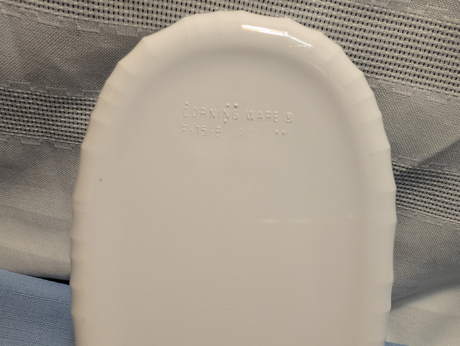 Corning Ware F-15-B French White Small Oval Casserole Baking Dish 15 oz 475 ML