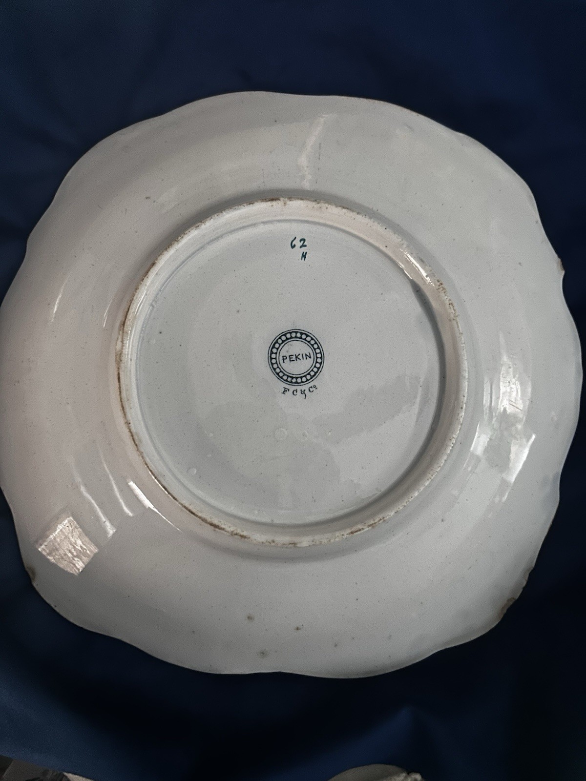 Antique Beech & Hancock PEKIN Plate/bowl, 9.5”