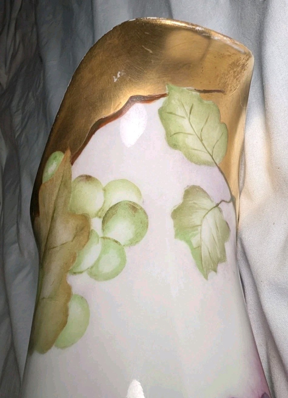 T&V LIMOGES Hand Painted Grapes & Gold Gilt Pitcher 15.5″ Tall Grape Vine Leaves