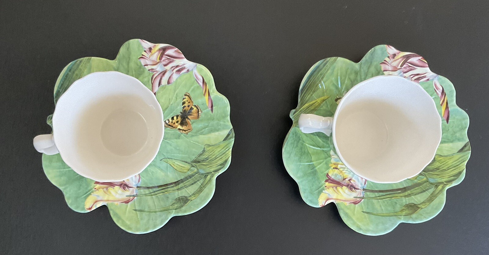 x2 Spode Floral Haven Cup & Saucer Set Scalloped Butterflies Tulips Bee England