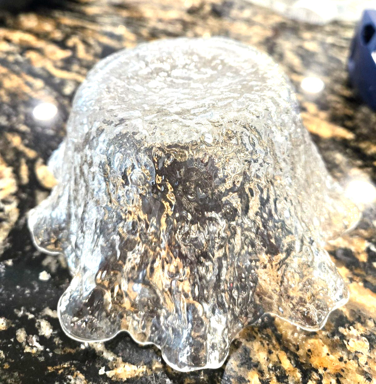 Pukeberg Scandinavian Art Glass Bowl by Uno Westerberg with Textured Ice