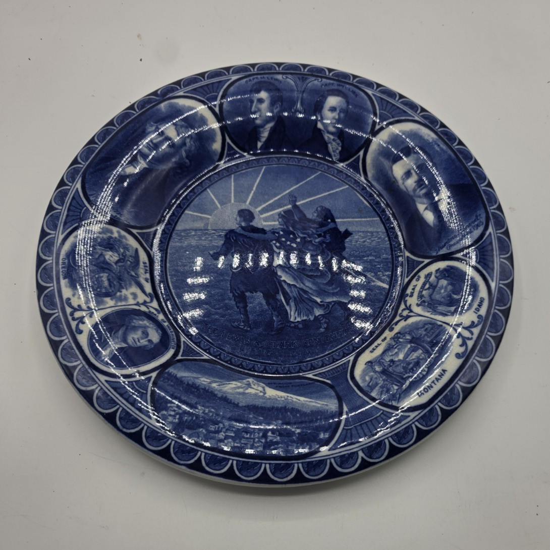 Staffordshire Blue & White Ceramic Decorative Plate Lewis & Clark 1905 10.5″