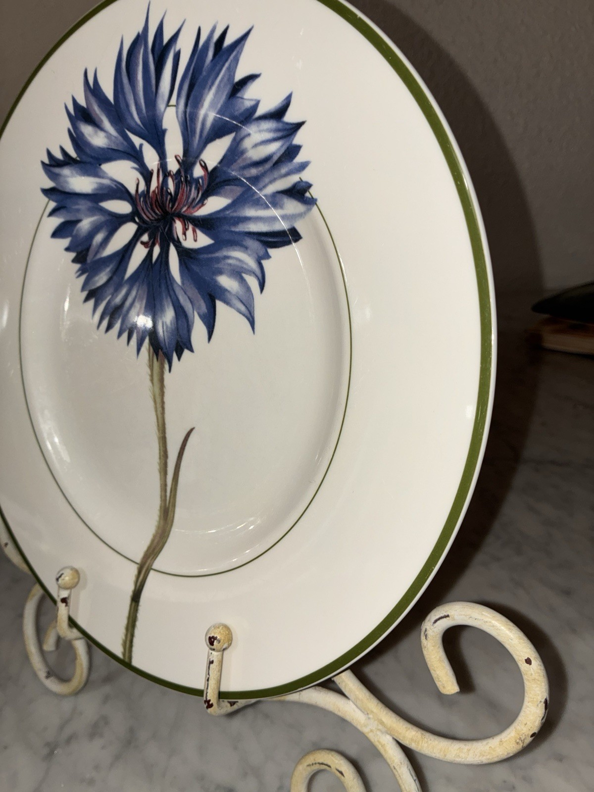Villeroy Boch FLORA Dinner Plate 10.5″ Germany Green Trim Le Bleuet Flower
