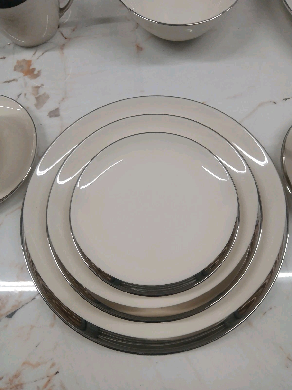 Flawless 46 Piece Set Pickard Crescent Platinum 1123 Vintage China
