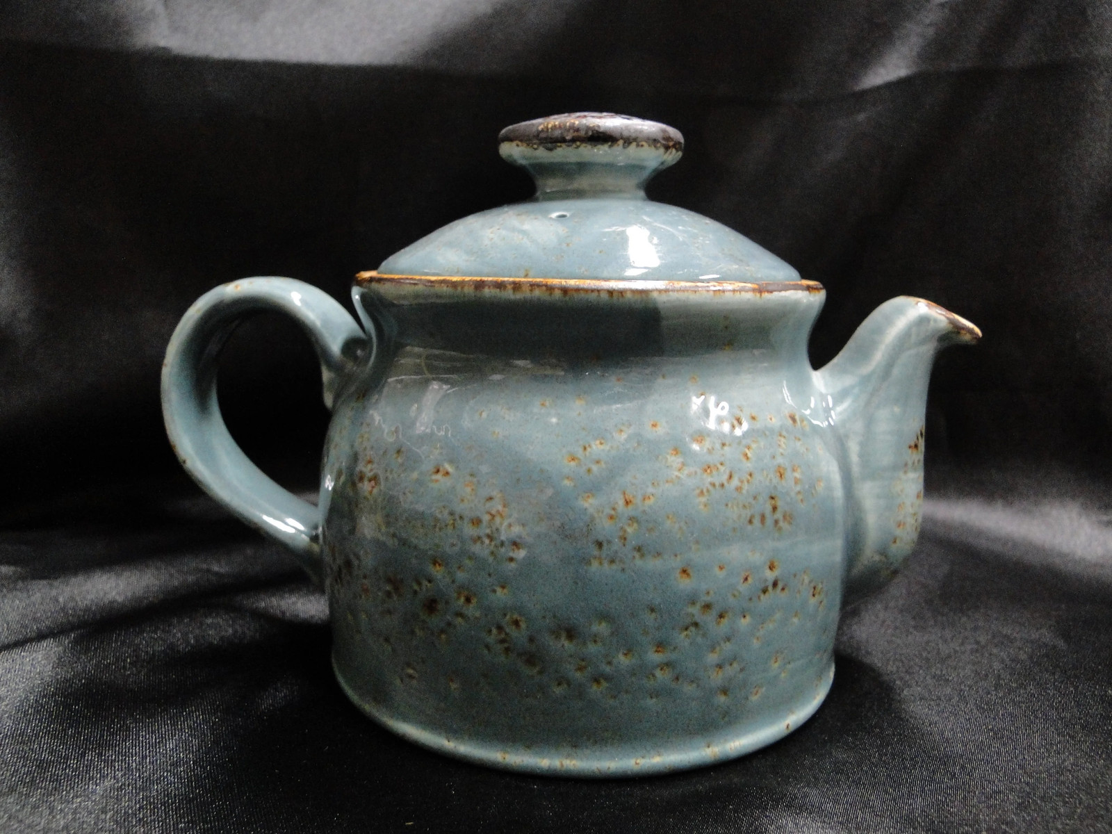Steelite Craft, England: NEW Blue Teapot Club w/ Lid, 4 1/2″, 15 oz