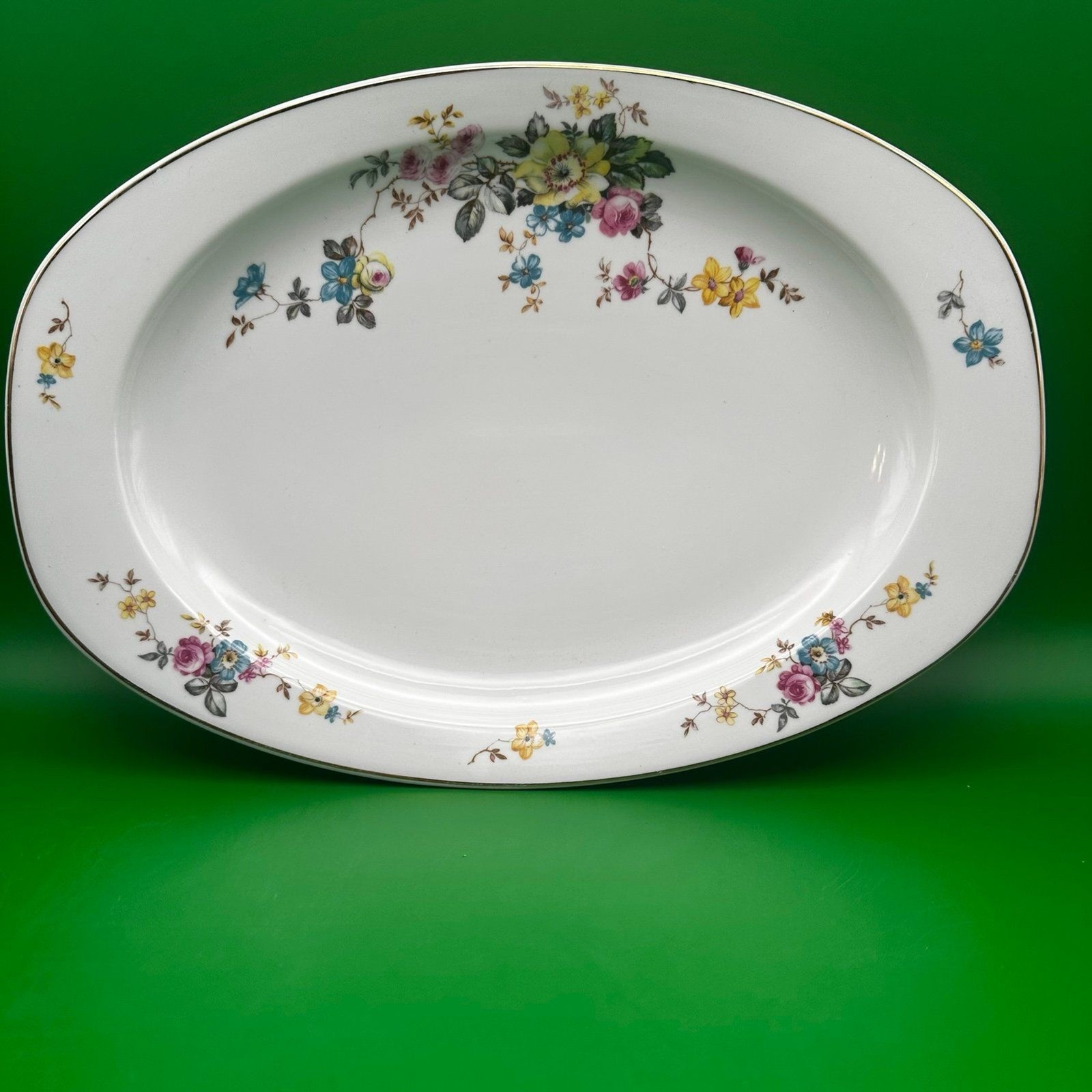 VTG TK Thuny Czechoslovakia 13.5″ Oval Serving Platter 17380 Floral Gold Trim