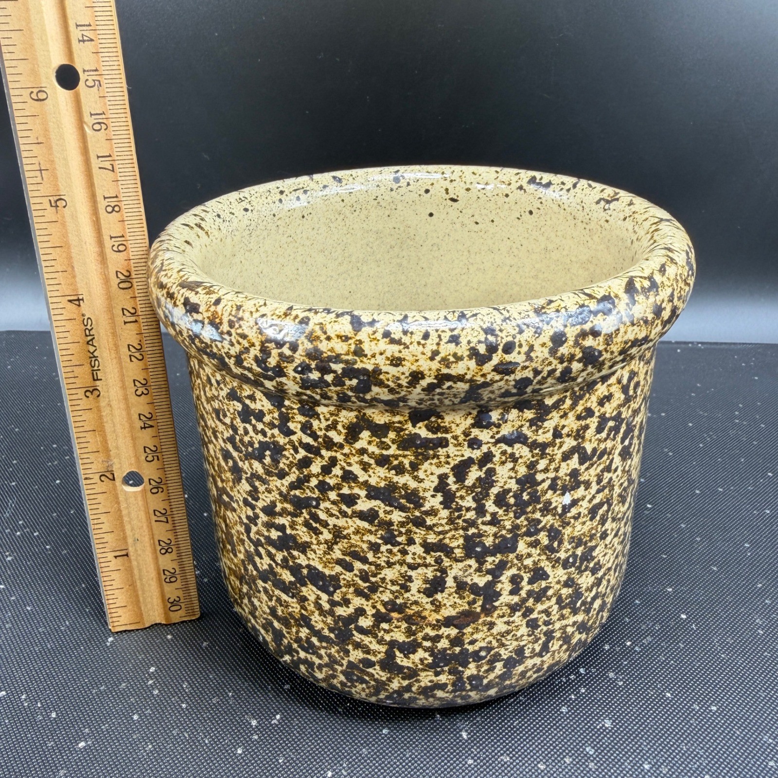 Moira Pottery England Ceramic Crock Spatterware Planter Metal Handle Brown Tan
