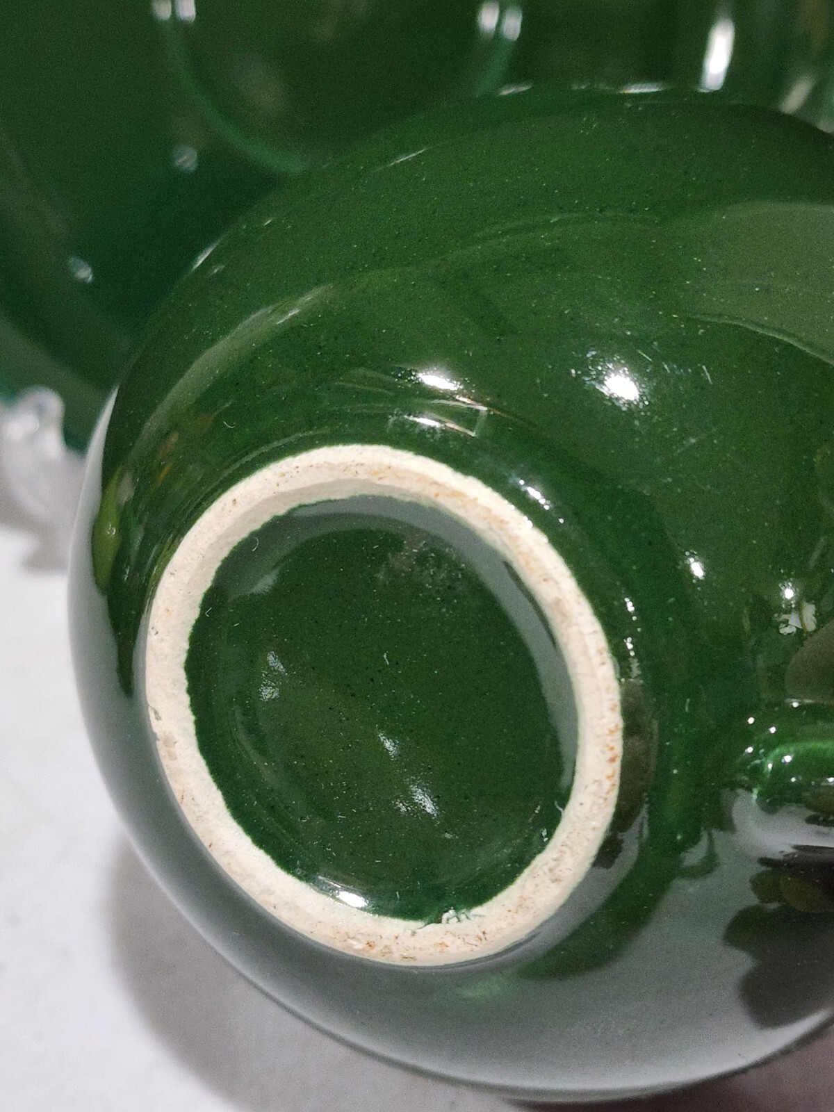 HOLLYDALE HUNTER/FOREST GREEN Malibu Modern Pottery Tea Cup & Saucer Set
