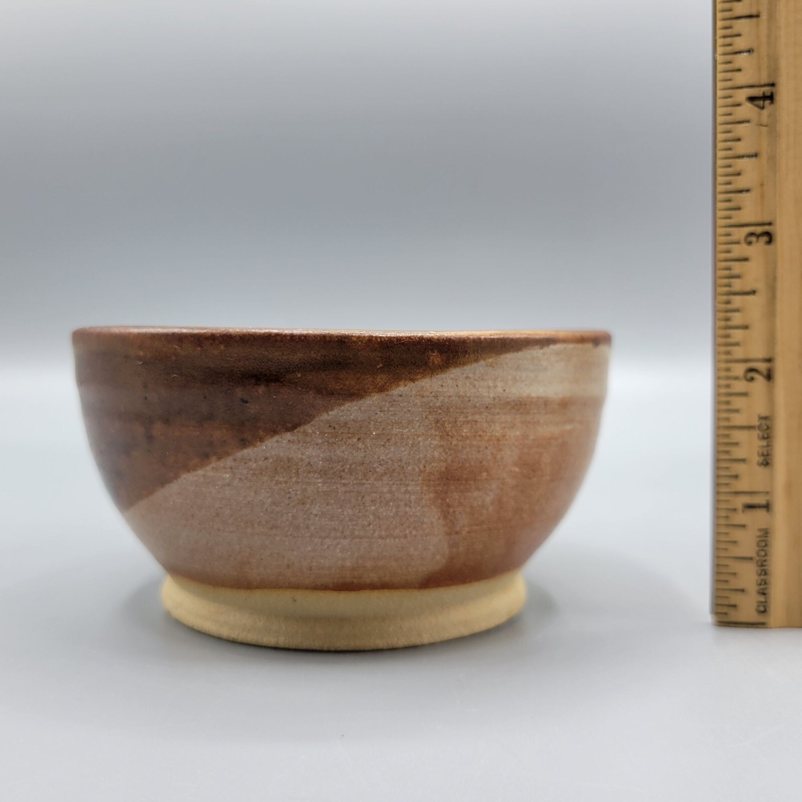 Vtg Handmade Pottery Bowl Studio Art Pottery Drip Glaze Multi Tone Swirl 2″ Tall