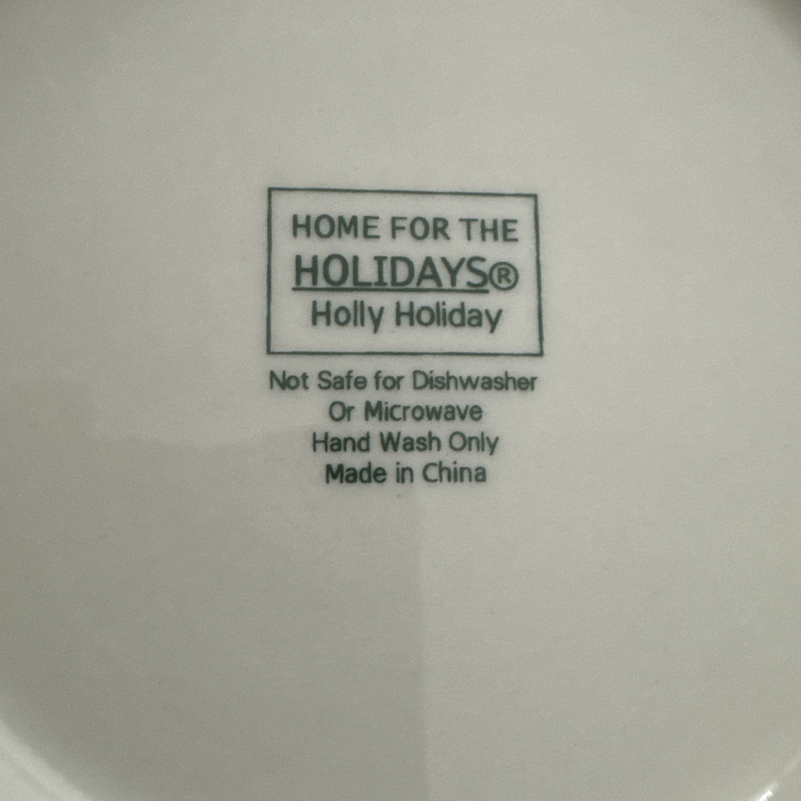 Holly Holiday Home for the Holidays Set 3 Round Vegetable Bowls 8-3/4” x 2-5/8”
