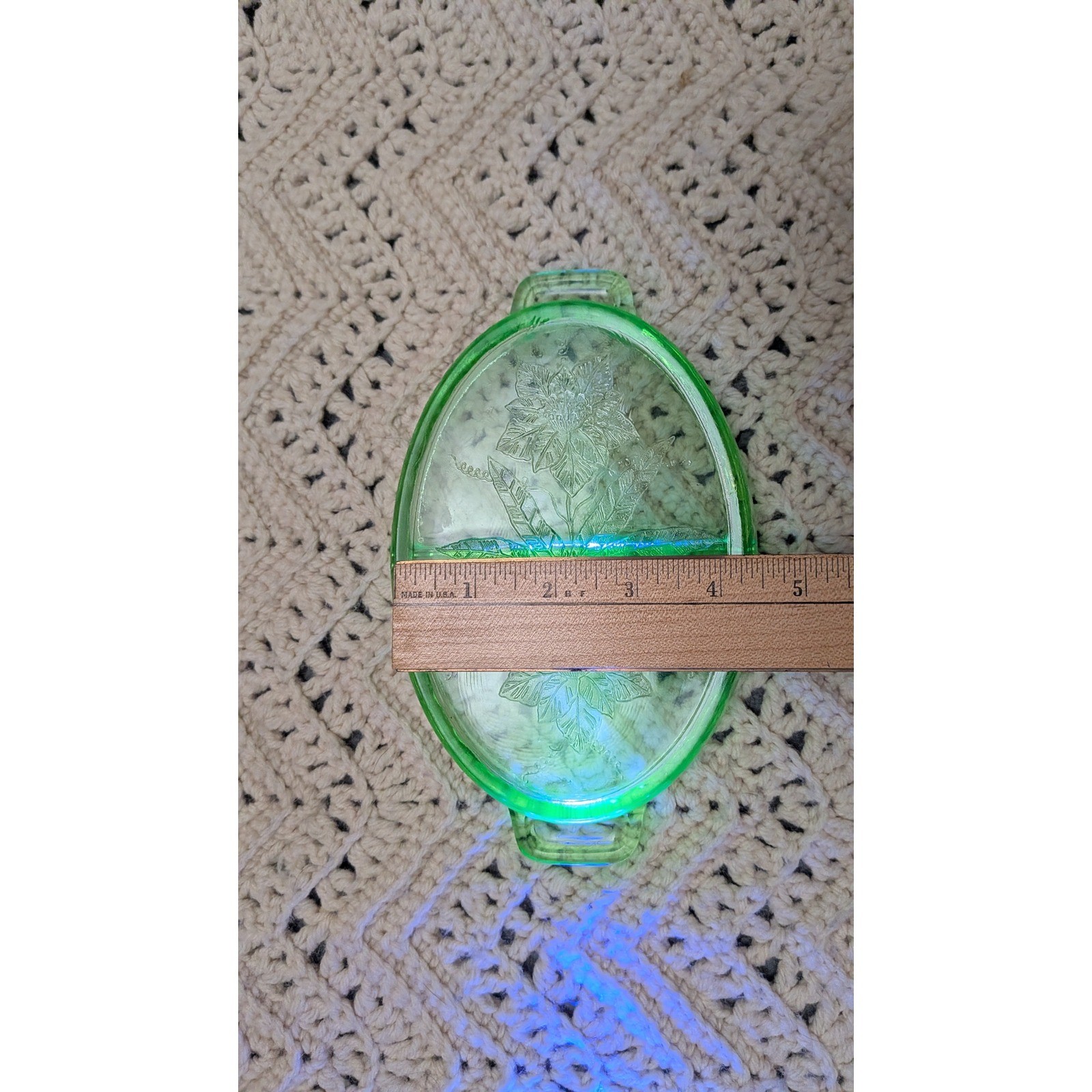 Vintage Federal Glass Poinsettia Green Uranium Glass Divided Relish Dish Oval