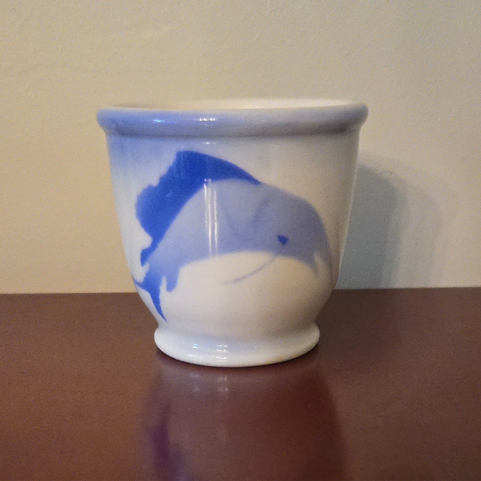 Vintage Jackson China Restaurant Ware Airbrushed Custard Cup Blue Fish Design