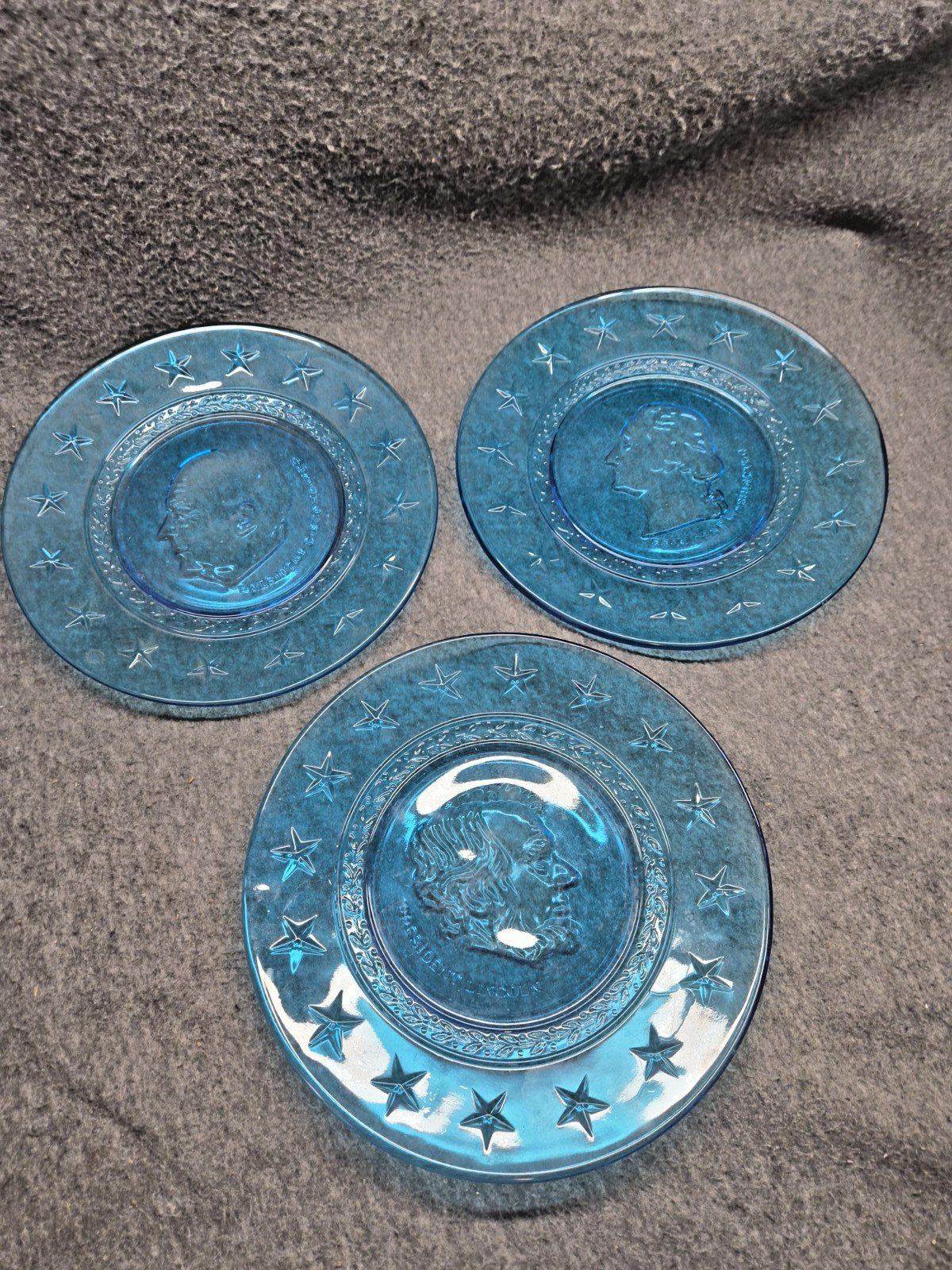 3 Collectable 8” Blue Wheaton Glass President Plates Washington Lincoln