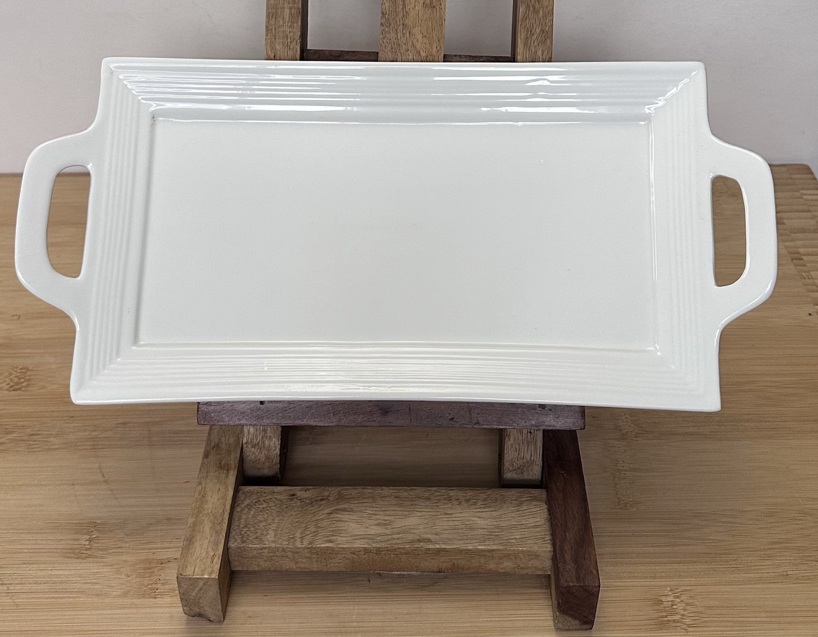 Il Mulino New York Classic All White Porcelain Handled Platter 13”
