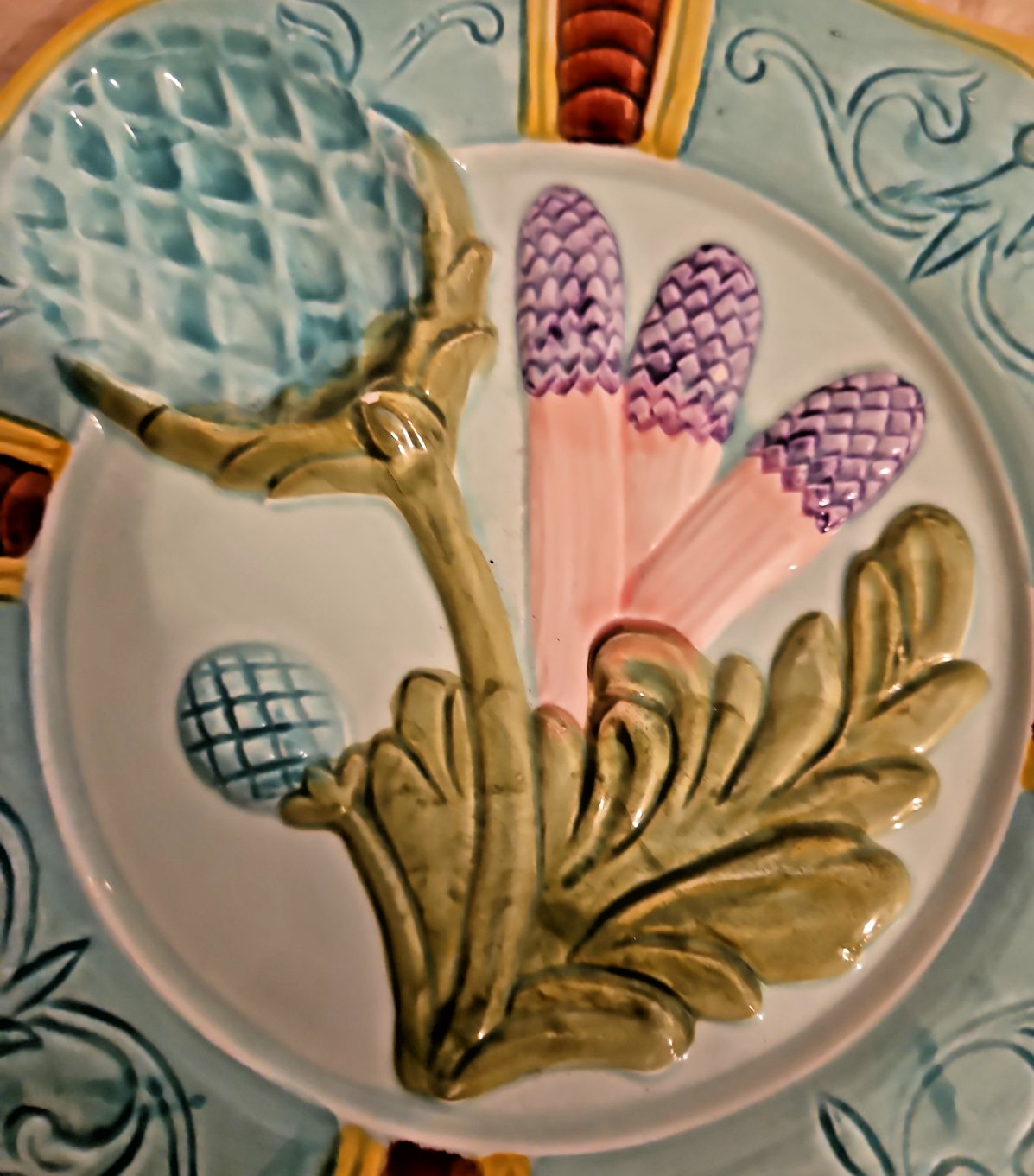 VTG Seymour Mann Majolica 8.5″ Blue Artichoke Asparagus Plate Handpainted 1992