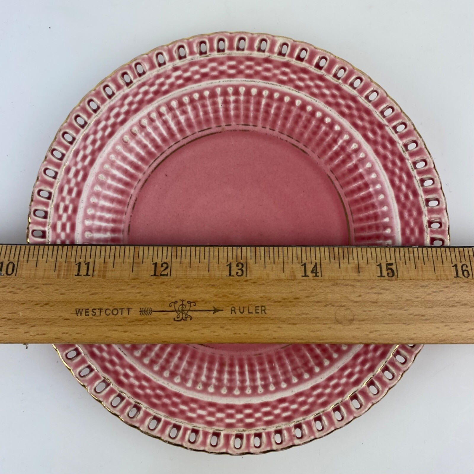 Lot 4 GBY Pink Plates 000 Lace Edge Shield Dessert Salad Decor Vintage Gift