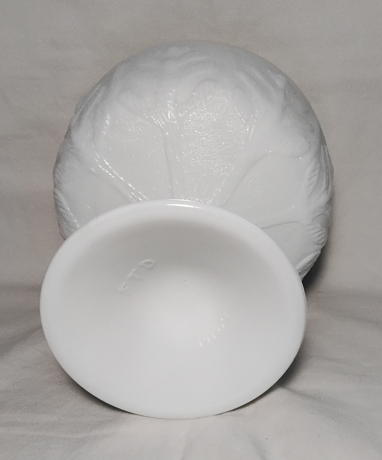Vntg 1978 FTD Milk Glass Vase Dish Bowl Oak Leaf Pattern Compote Pedestal White