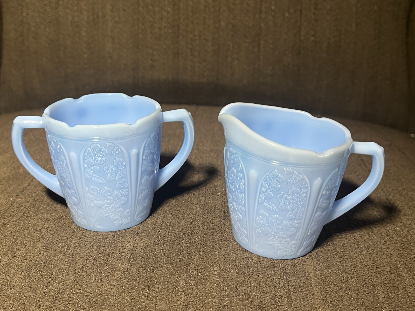 Jeannette CHERRY BLOSSOM DELPHITE BLUE 14 PC CHILD’S DINNER SET ORIGINAL BOX