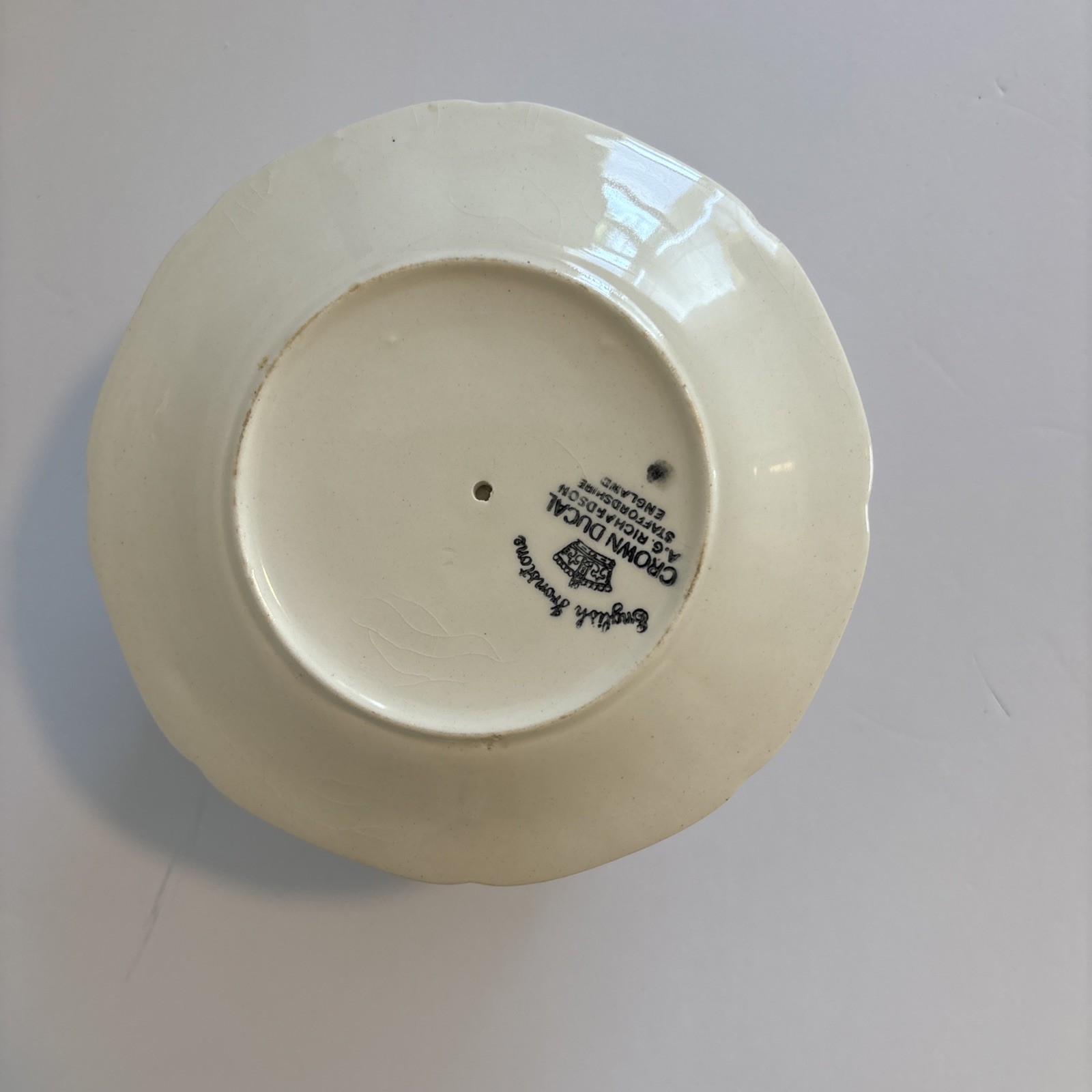Crown Ducal Florentine Ivory Colored Gravy Boat with Attached Underplate