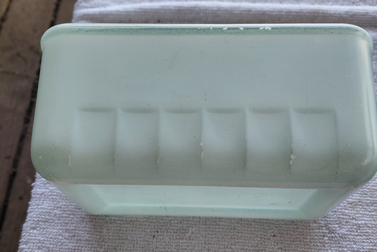 vintage turquoise glasbake refrigerator dish 6”