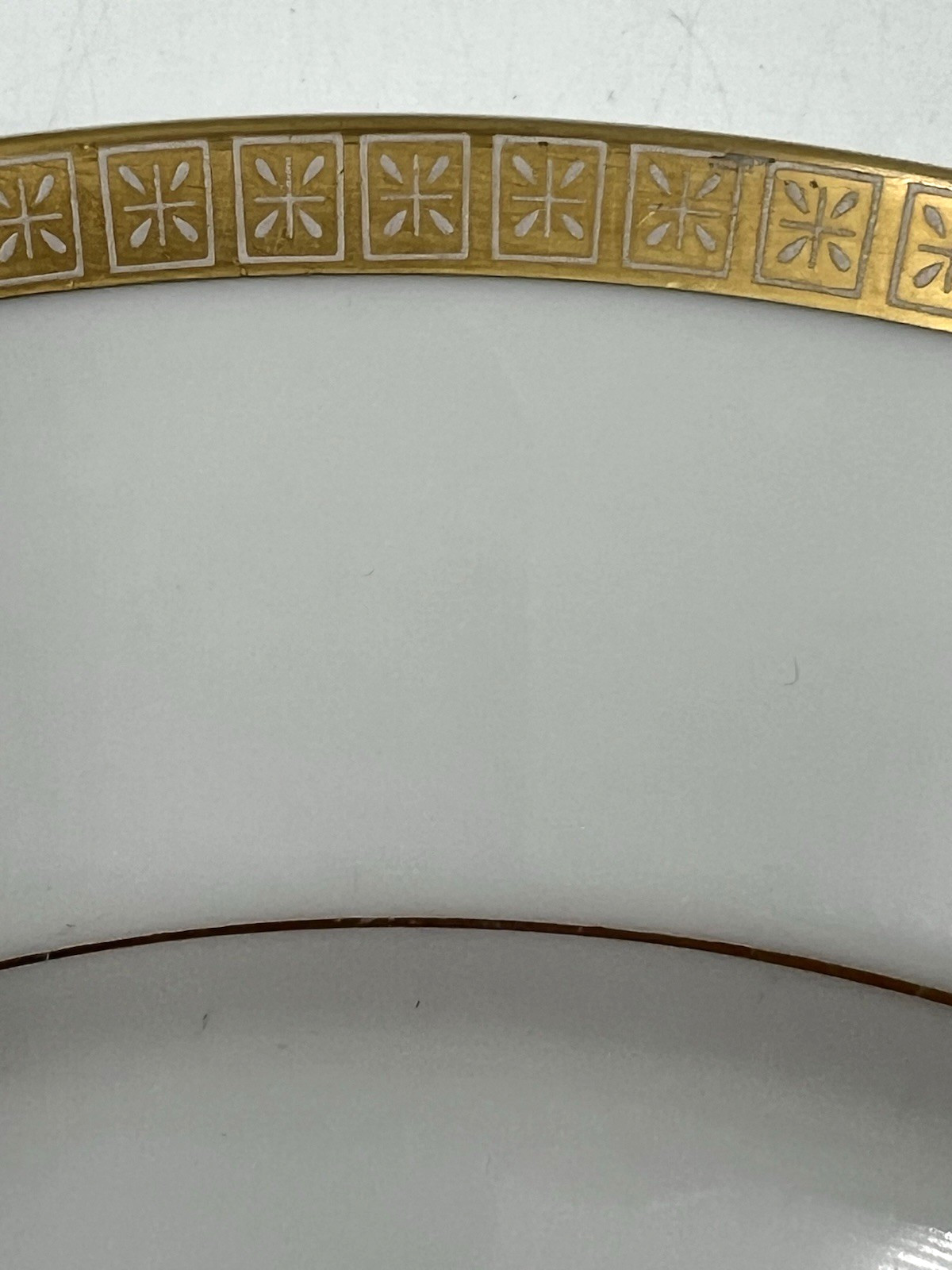 Regency Fine China Japan 10.25″ Dinner Plate Gold Trim Greek Key MCM Retired