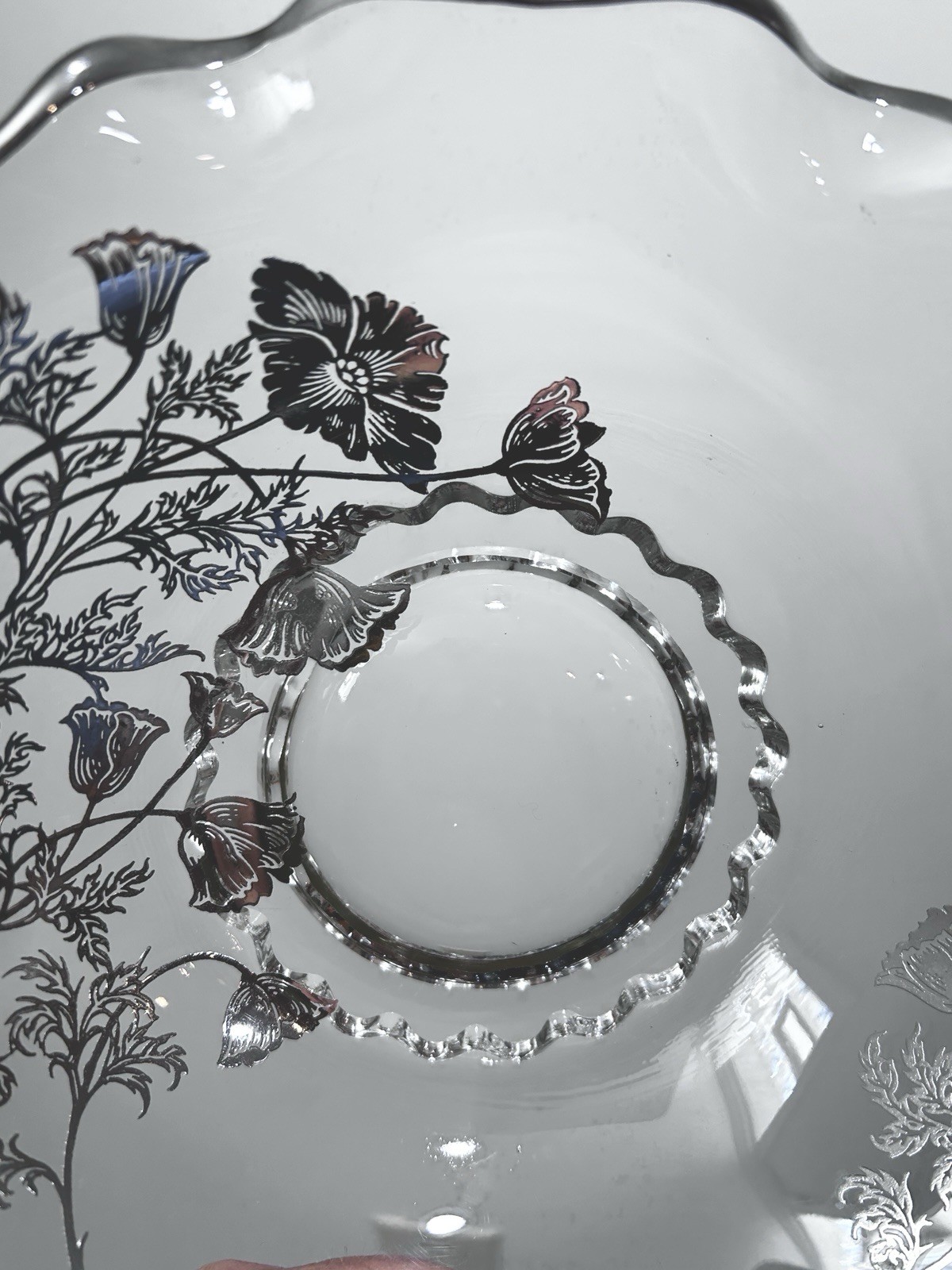 Silver City Glass 8” Ruffled Serving Bowl Dish Sterling Overlay Flanders Poppy