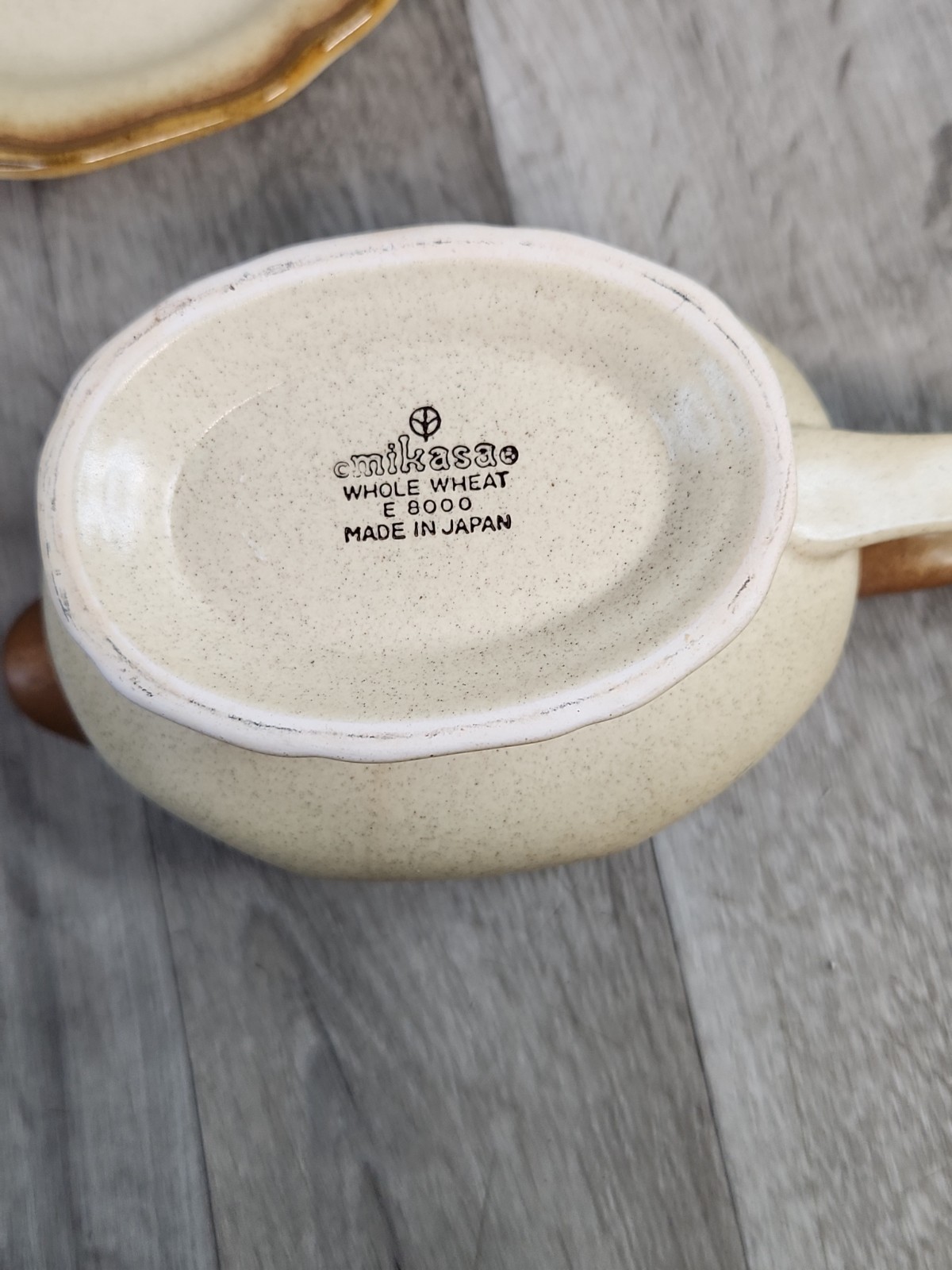 Mikasa Whole Wheat Gravy Boat & Plate Stoneware 2 Piece Set