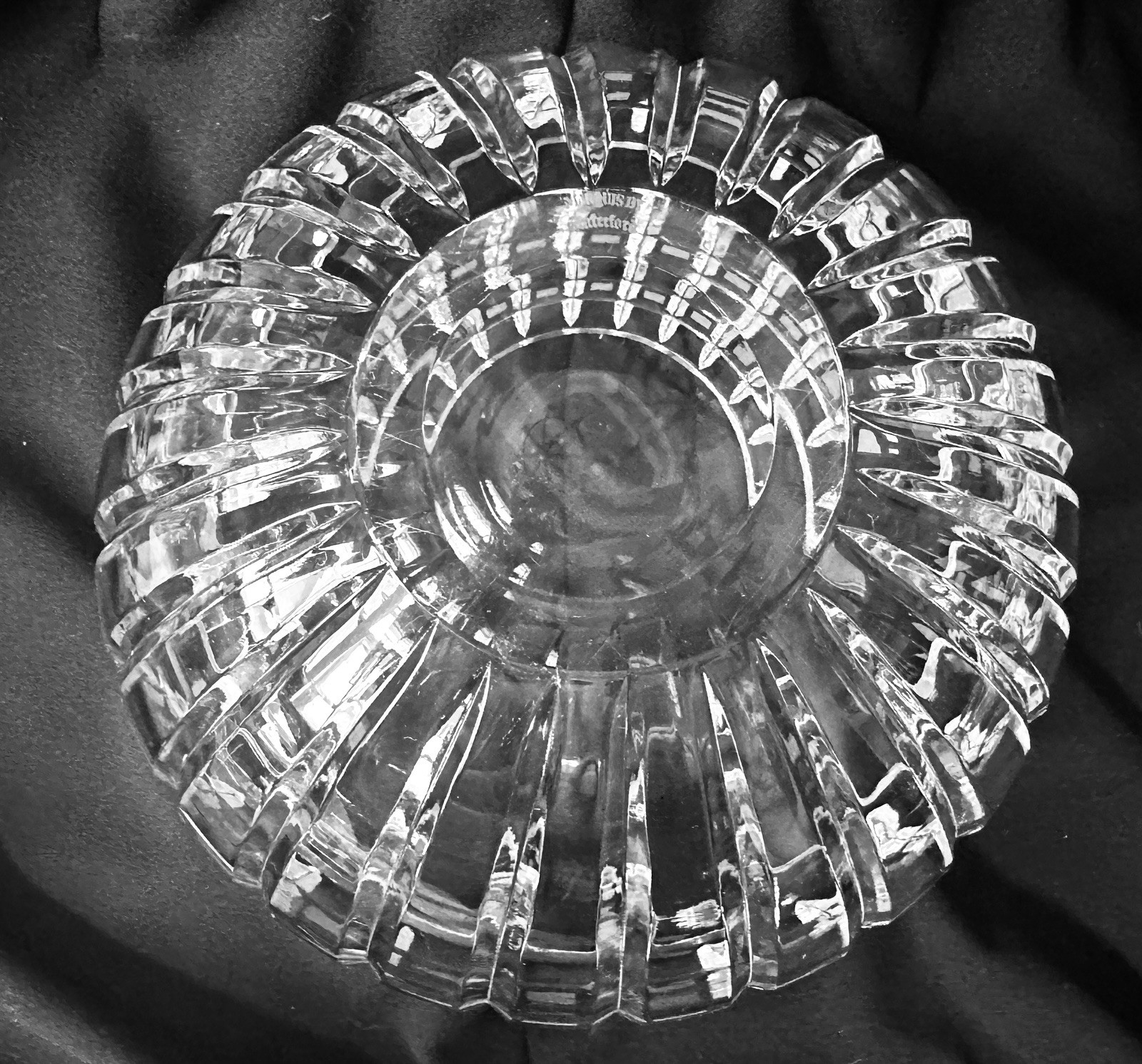 MARQUIS WATERFORD QUADRATA BOWL 5 3/4″ Tall X 7 1/2″ Wide – Poland