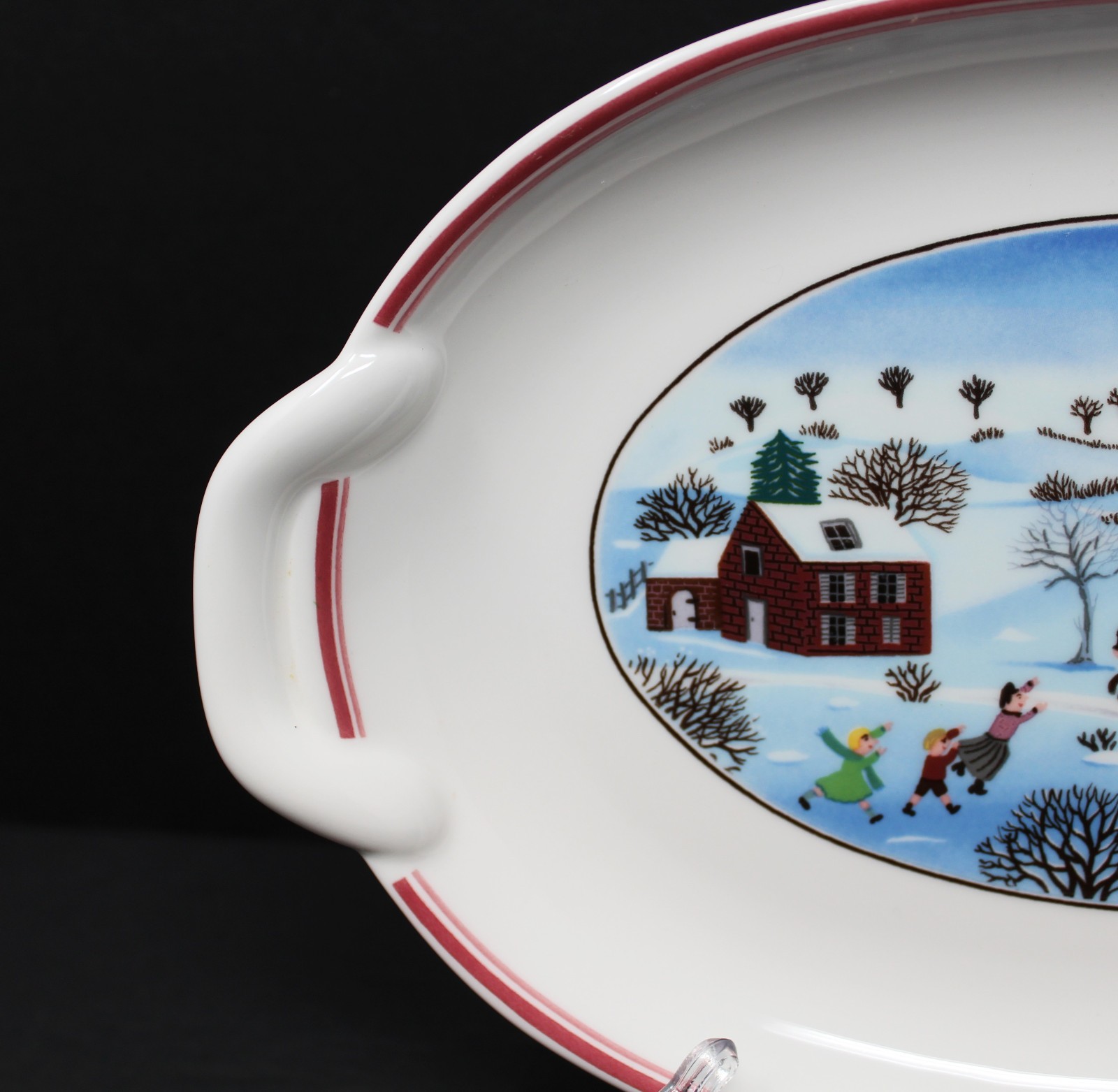 Villeroy & Boch 1748 Naif Christmas Laplau Double Handle Pickle Dish Tray 10.25″
