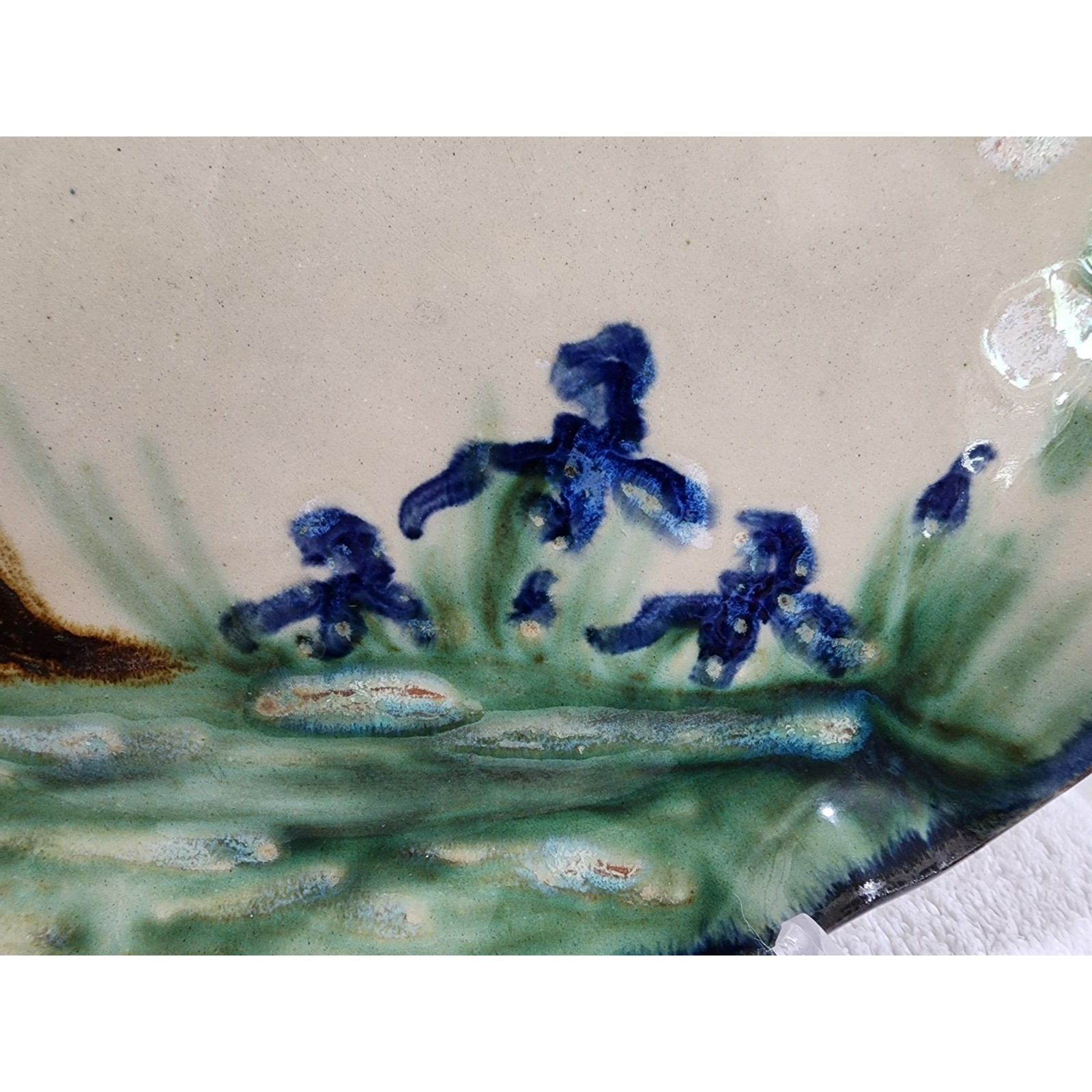 Signed Janet Resnik 13.5″ Hand Paint Lazy Susan Platter Tree Iris Studio Pottey