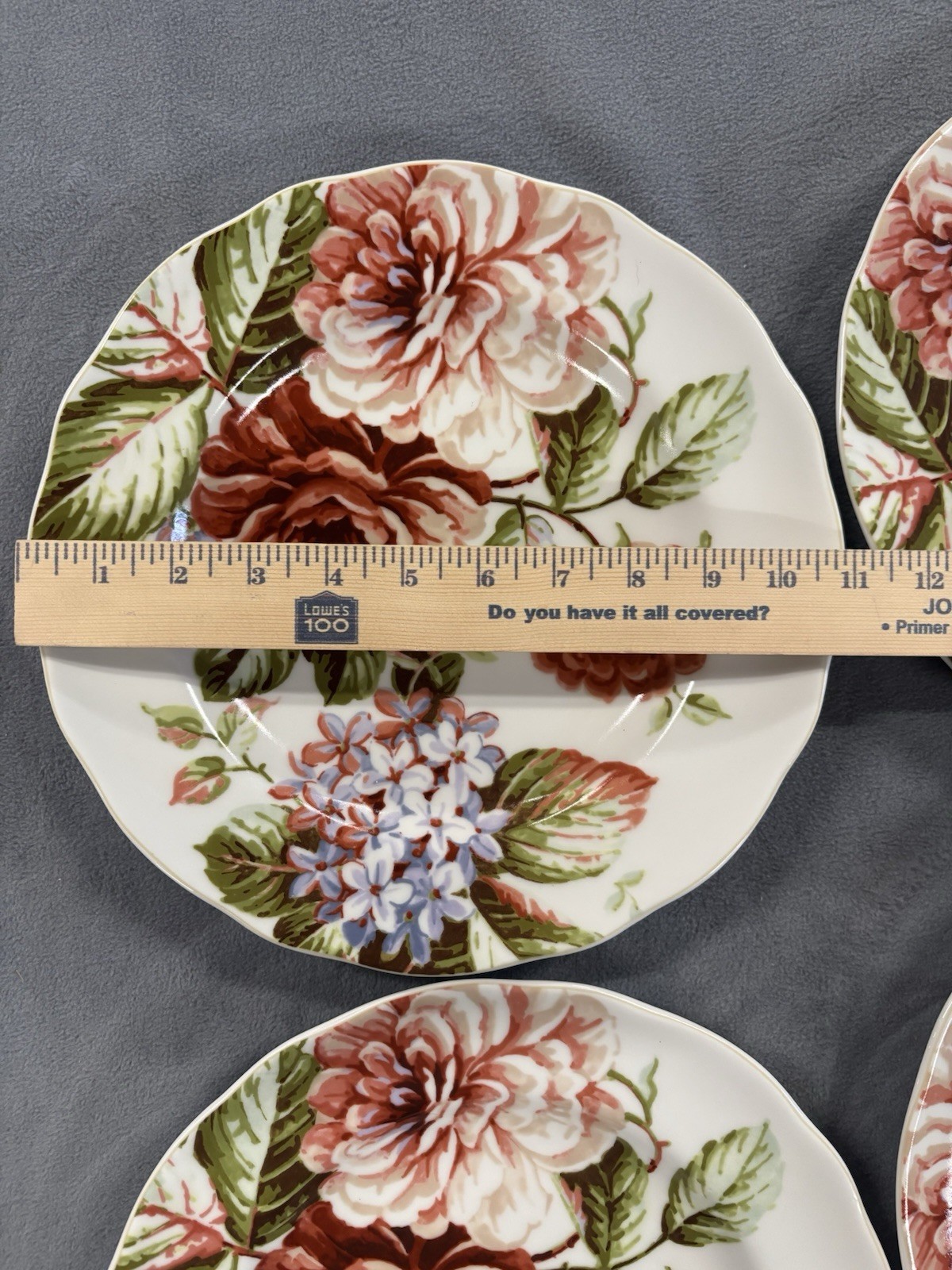 222 Fifth Heidi Dinner Plates Set of 6 11” Pink Roses Scalloped