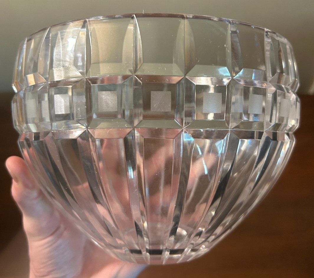 Marquis by Waterford Quadrata Pattern Crystal Bowl Discontinued 7 1/2″ – Poland