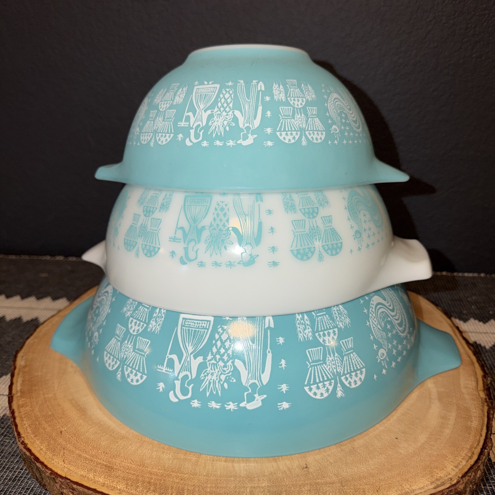 VTG Pyrex Amish Blue Butterprint Cinderella Dbl Spout Nesting Bowls Set of 3