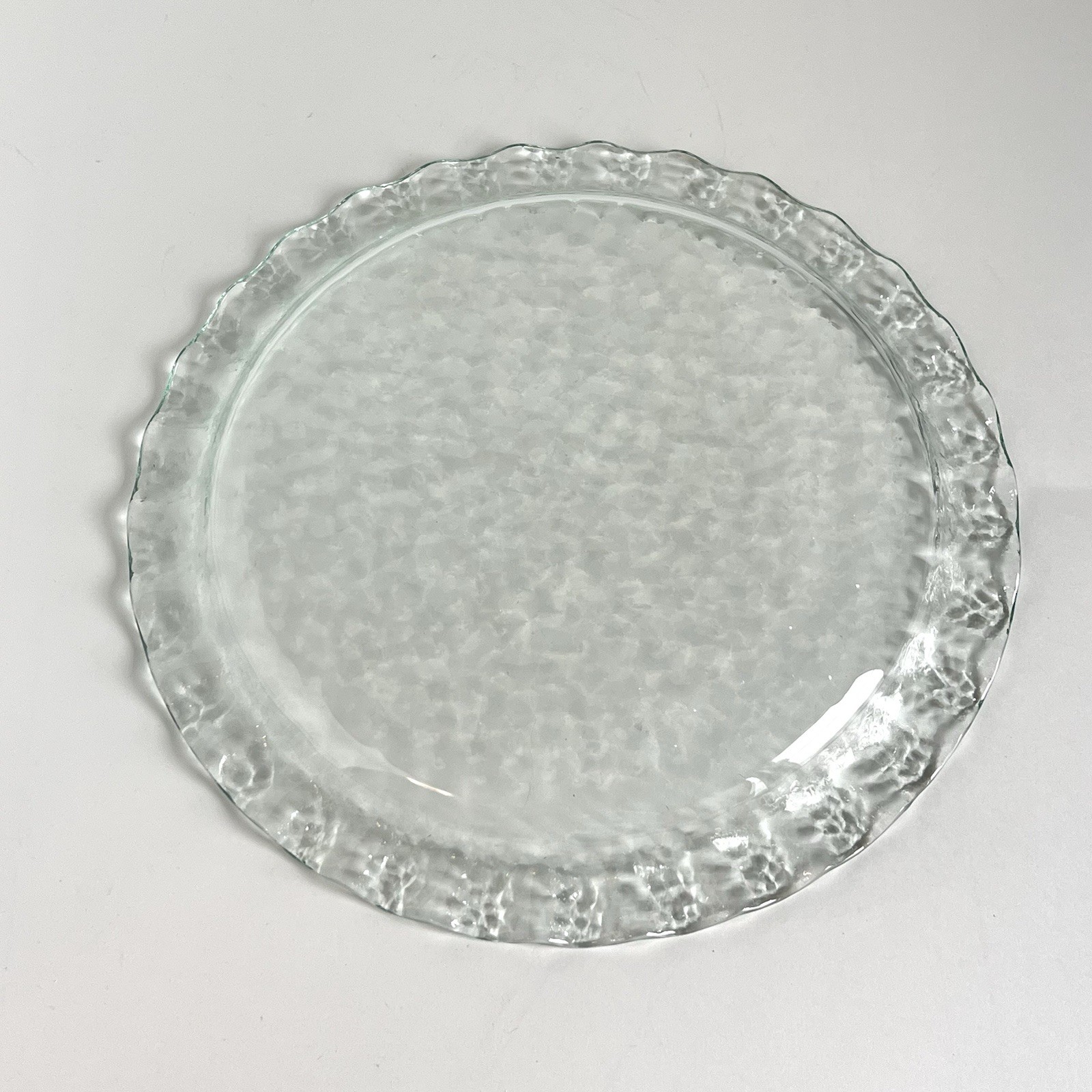 Recycled Glass Round Platter Light Green Ruffled Edge 11.5”