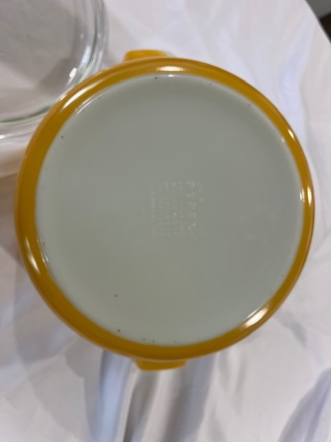 Vintage Pyrex Garden Medley 475 Casserole Dish w/ Lid 2.5 Qt Floral Small Chip