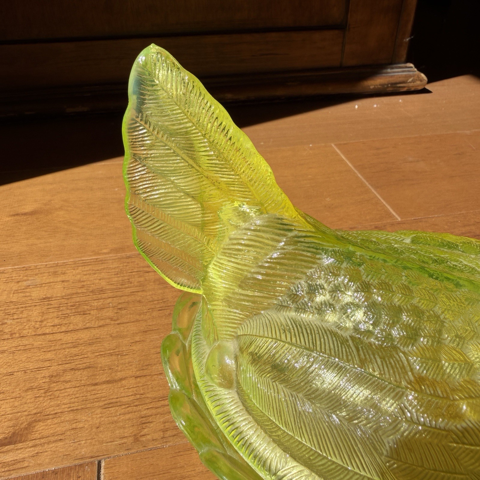 MINT Yellow Uranium Glass Hen on Nest 7” Vtg Covered Candy Dish UV Glow Chicken