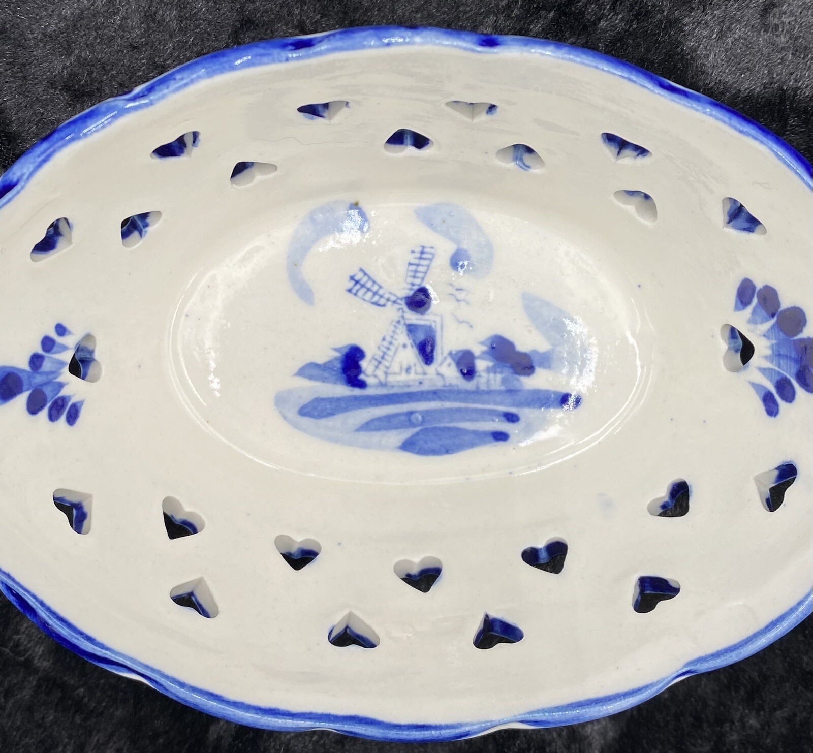 Vtg. Delft Blue Oval Trinket Dish/Berry Bowl, Windmill Scene, Reticulated Hearts