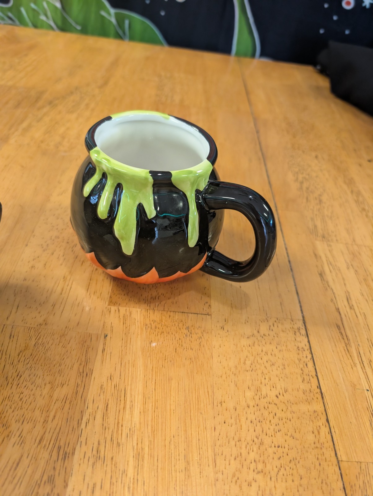 Vintage Halloween Bowl & New Hyde and Eek Black Cauldron Mug Ceramic Stoneware