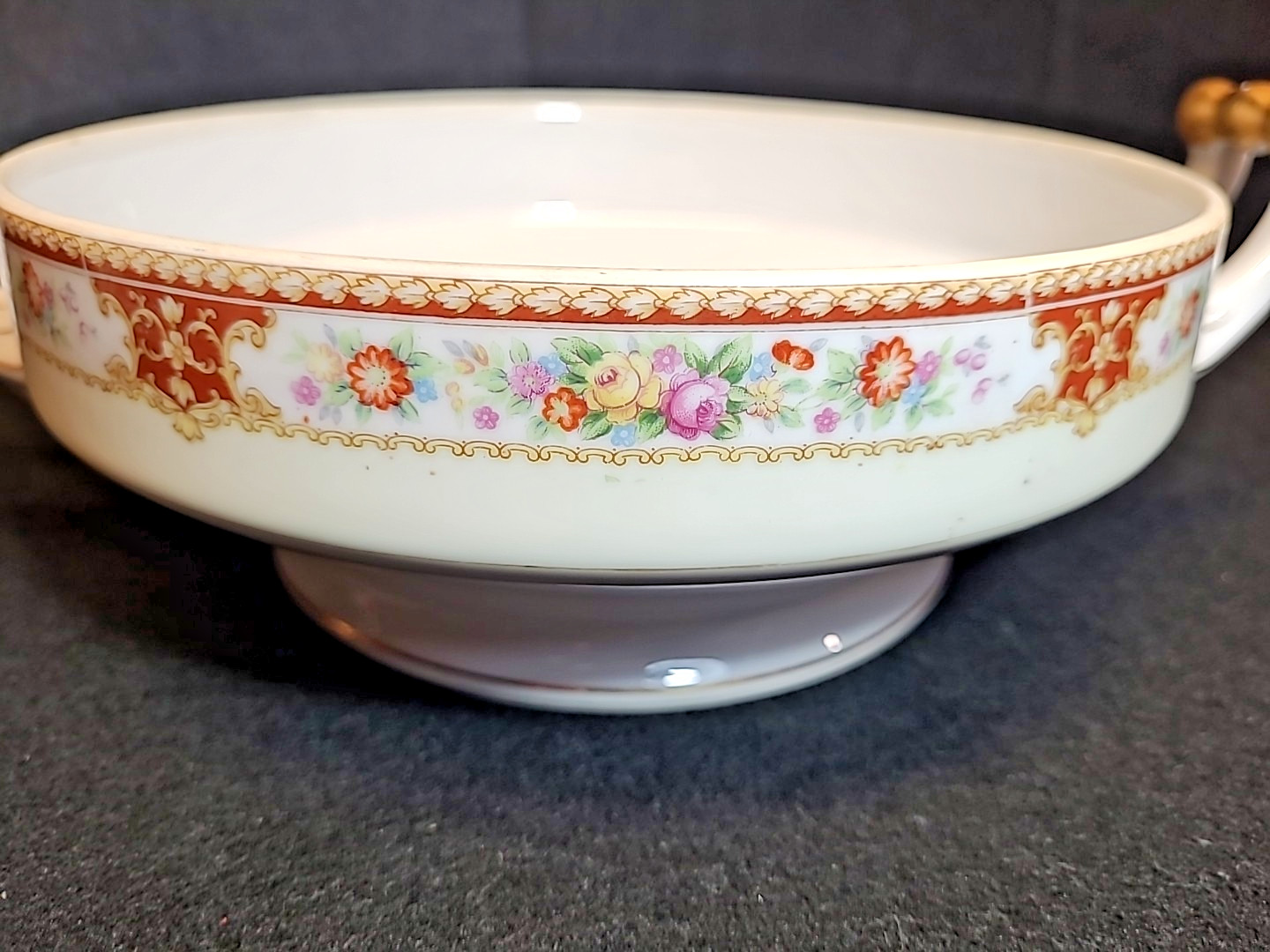 Regal China Lafayette 8″ Covered Casserole w/ Handles – Made in Occupied Japan