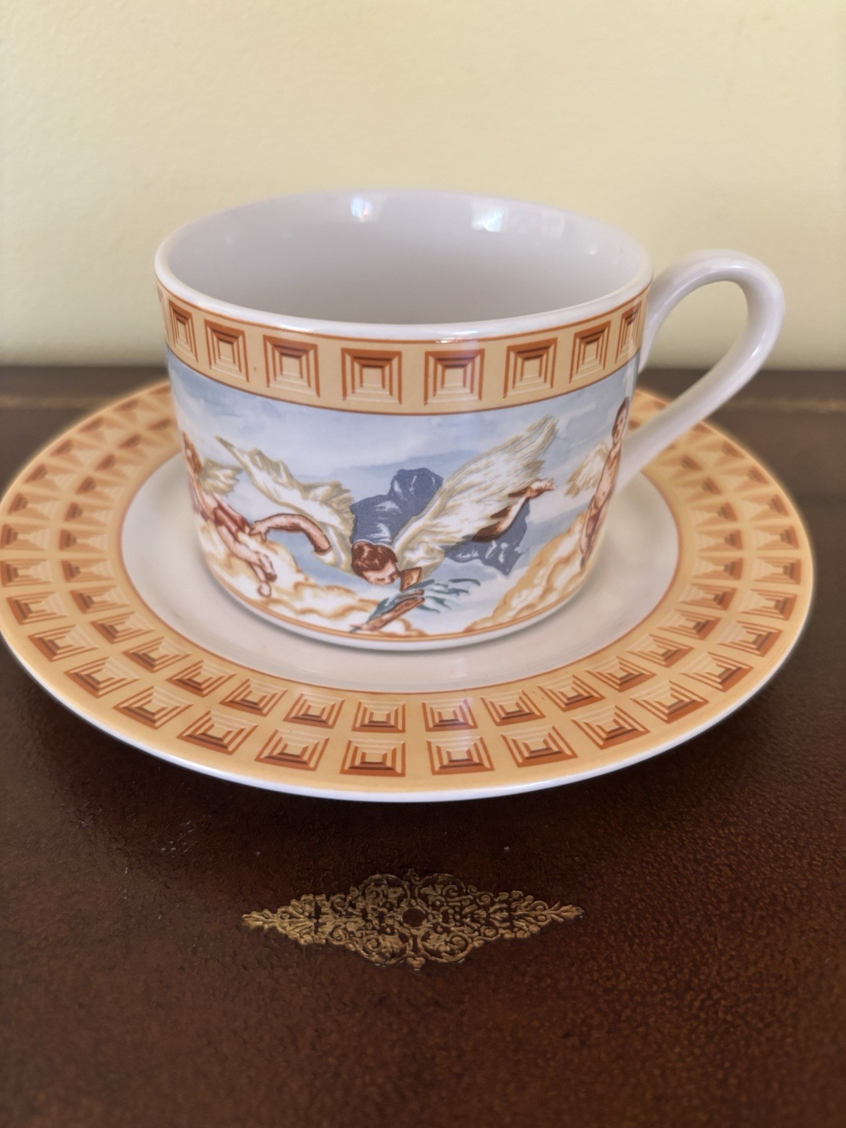 Fitz & Floyd Habitat Americana “Cherub” Cup & Saucer from 1994 – 1 Set