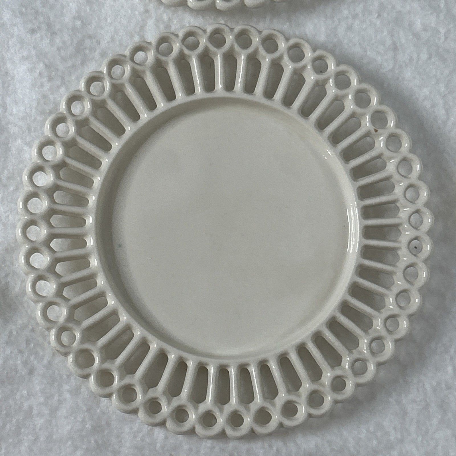 Vintage Milk Glass Ribbon lace edge Dessert Salad Plates Set Of 2 Ivory White