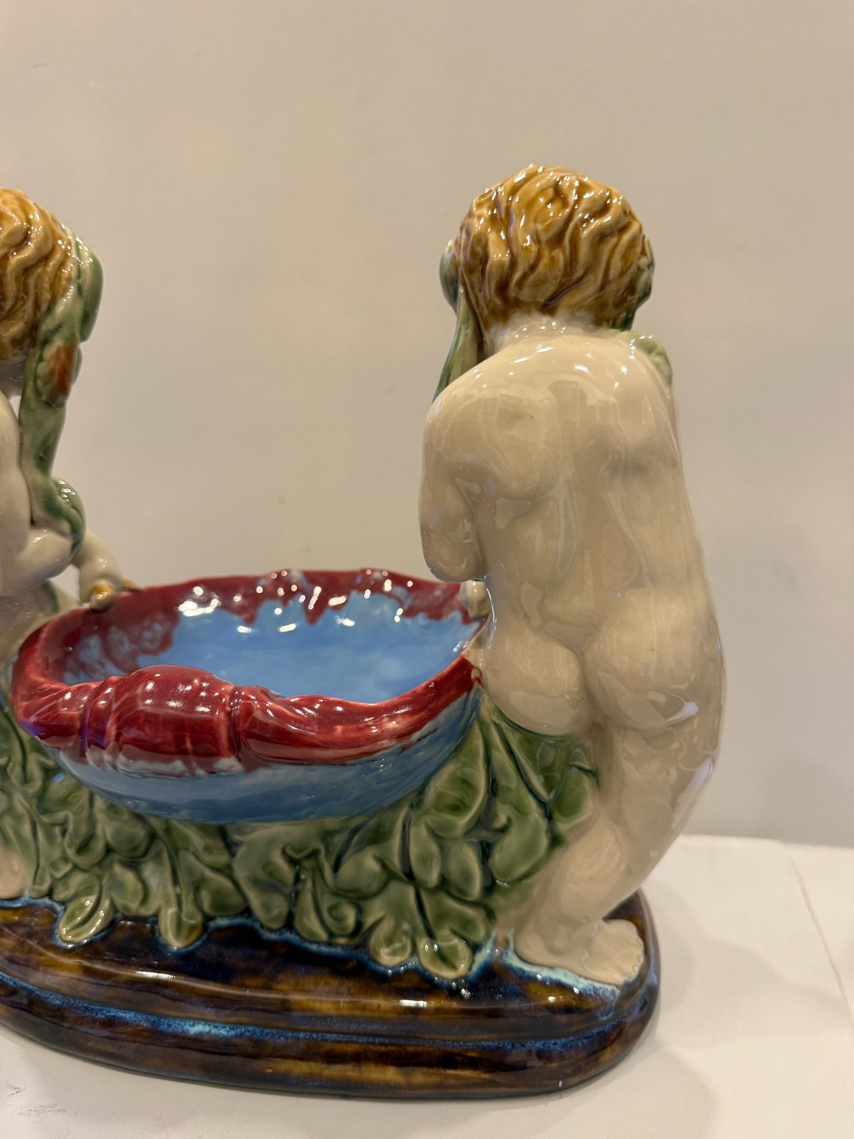 Antique English Majolica Putti Shell Bowl Centerpiece Late Victorian 10 inches