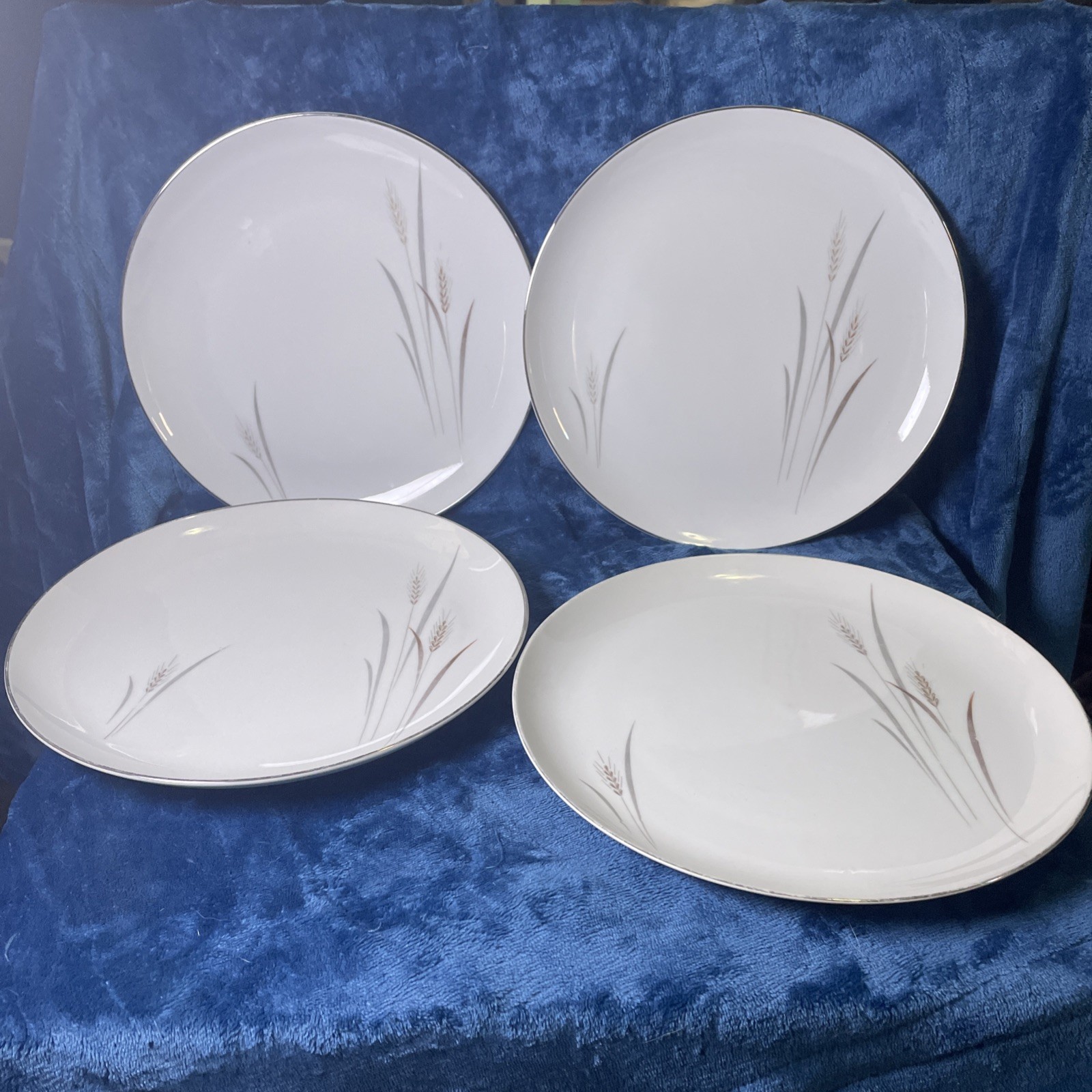 Fine China Japan Platinum Wheat Set Of 4 Dinner Plates 10 1/4″