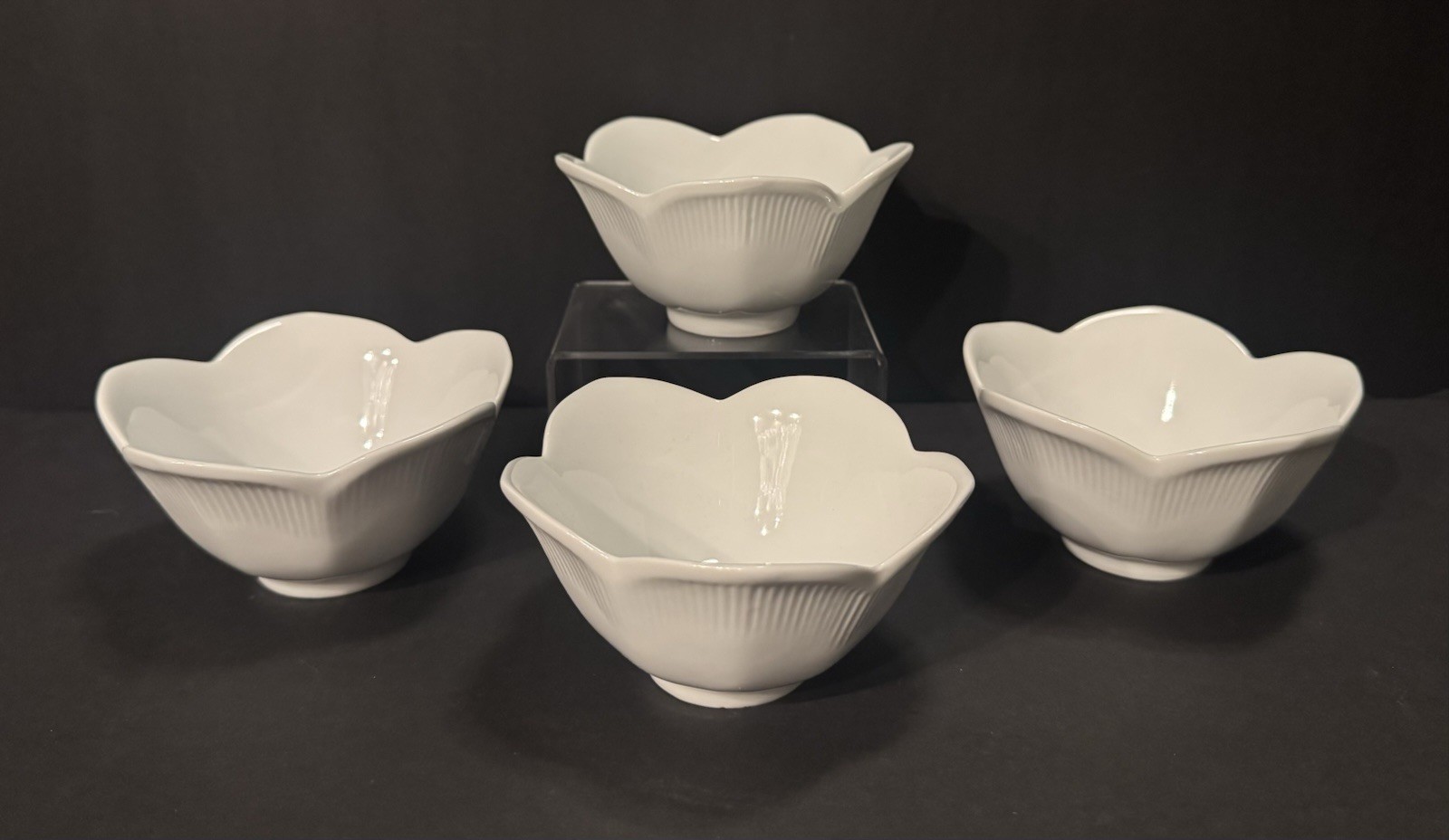 PIER 1 IMPORTS, WHITE LOTUS Porcelain Tulips All Purpose Rice Bowls Estate Find!